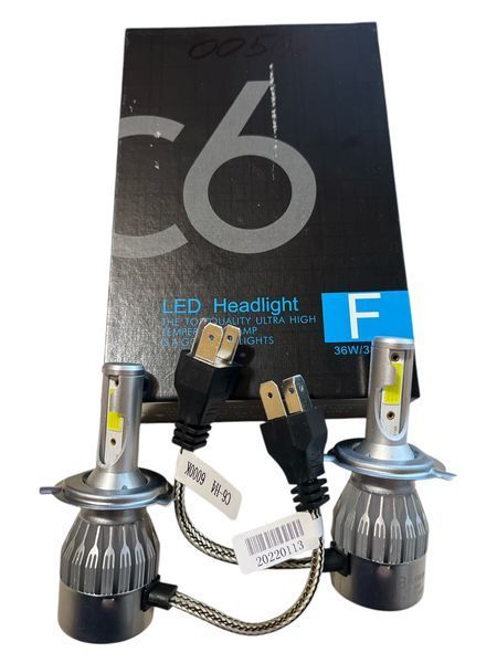Світлодіодні лампи для автомобільних фар (LED Headligt) Н4 "F" 36 W 6000 K (виробництво LED,  Китай) ( ціна за комплект 2 шт.) 00592 фото