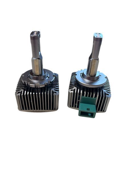Светодиодные лампы для автомобильных фар LED D3S (12V24V) CANBUS 6000 K 00623 фото