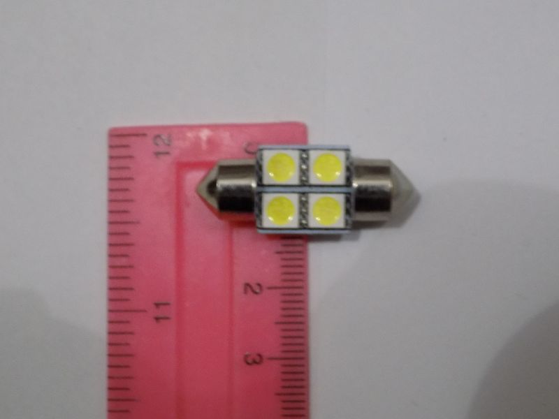 Автомобильная светодиодная лампа подсветки салона и номерного знака SJ-4SMD-5050-28MM (пр-во Китай) 00186 фото