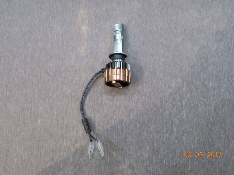 Світлодіодні лампи для автомобільних фар LED Super Bright V6S H1 8-32 V 35 W 5700 K (виробництво LED, XV) 00603 фото