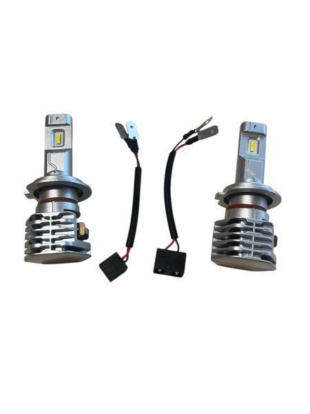 Комплект светодиодных автоламп М4-Н7 (пара) (производство LED, Китай) ( ціна за комплект 2 шт.) 01372 фото