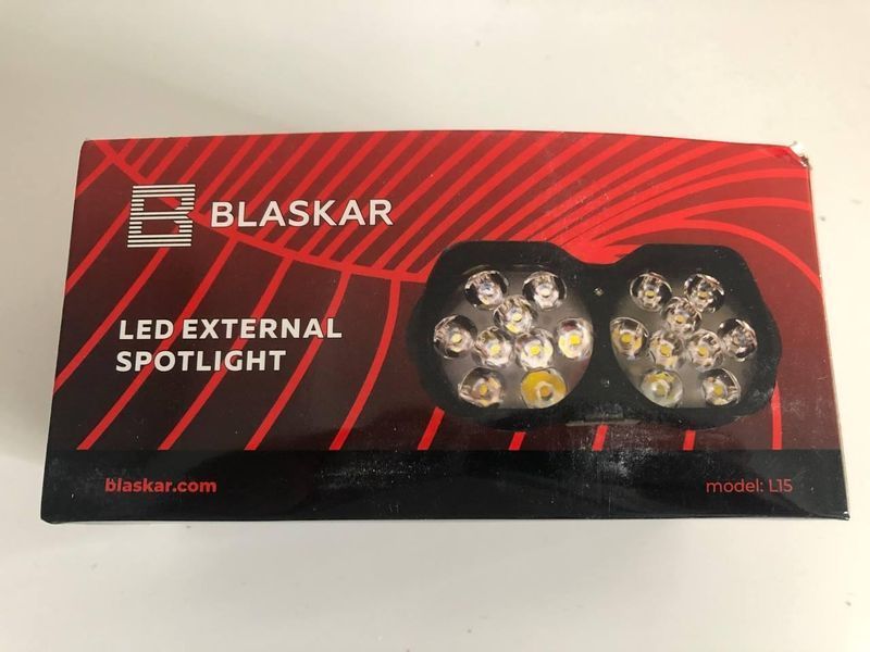 Світлодіодна LED балка BLASKAR, L-15, 12-24 В, 18 світлодіодів, 6000 K, протитуманна 00475 фото
