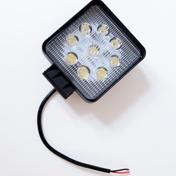 Балка LED (протитуманка) світлодіодна (9 світлодіодів) 27W 12-24 V 6000 K (ціна за 1 шт.) 00528 фото